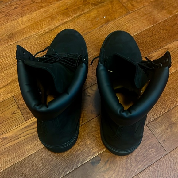 Timbs - Picture 5 of 7